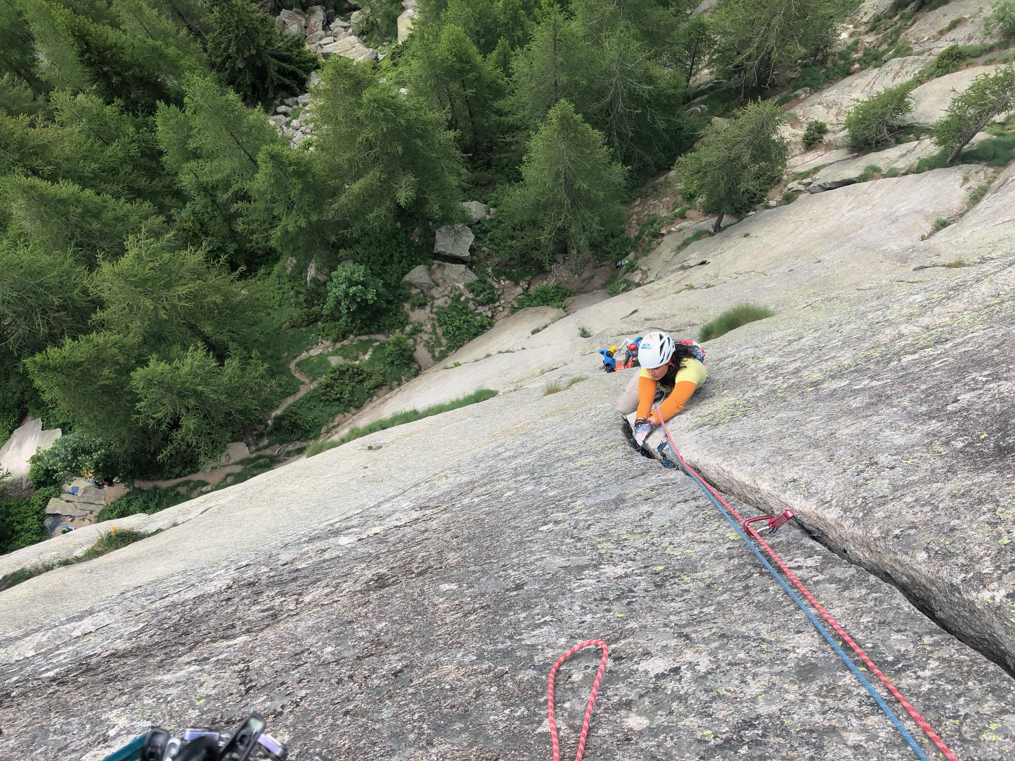 Orco valley trad climbing   course with sunnyclimb mountain guides